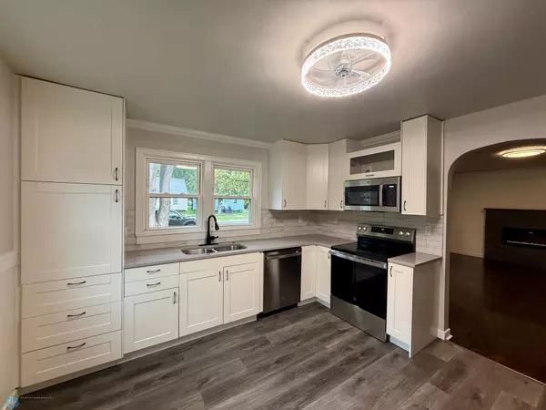 Moorhead, MN 56560,612 16th ST N
