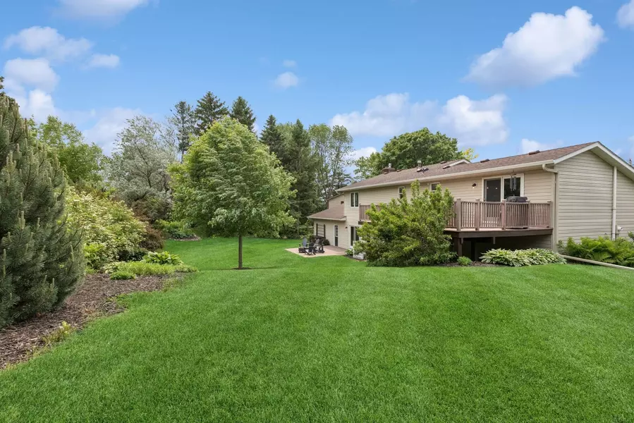 1420 Pioneer CT, Northfield, MN 55057