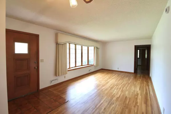 Bloomington, MN 55431,11201 Ewing AVE S