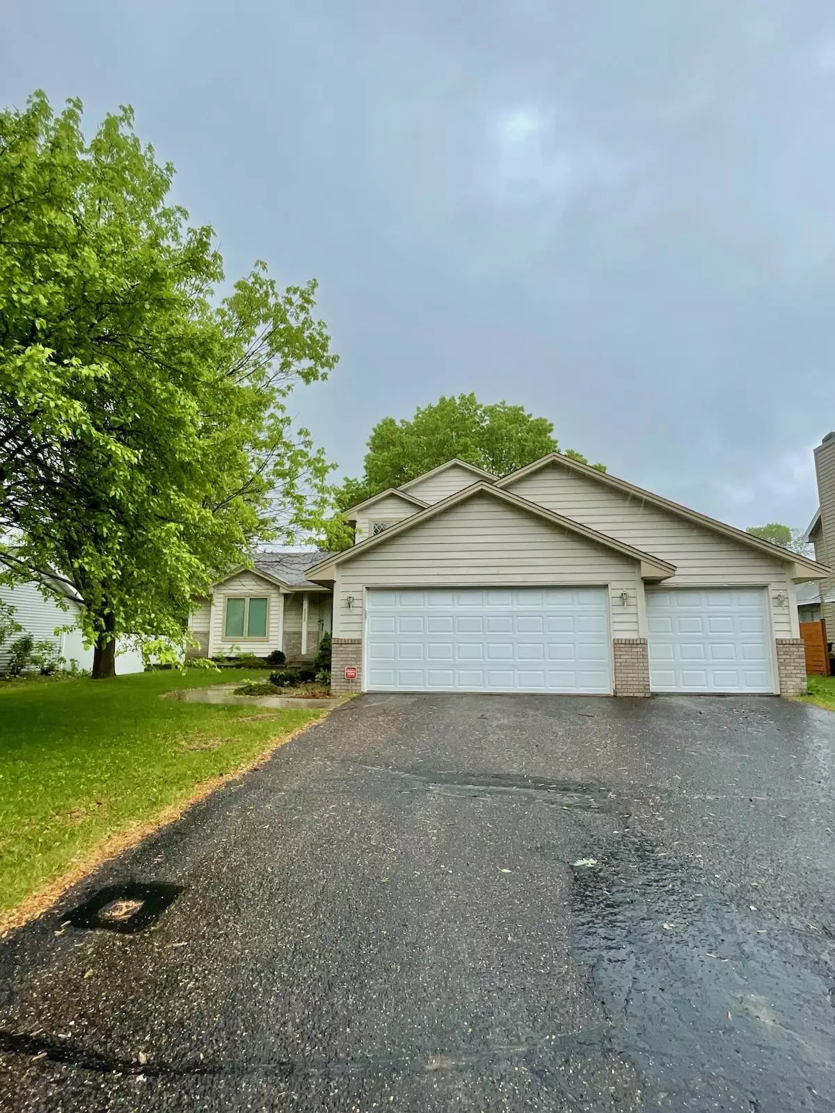 Brooklyn Park, MN 55443,9225 Ashley TER