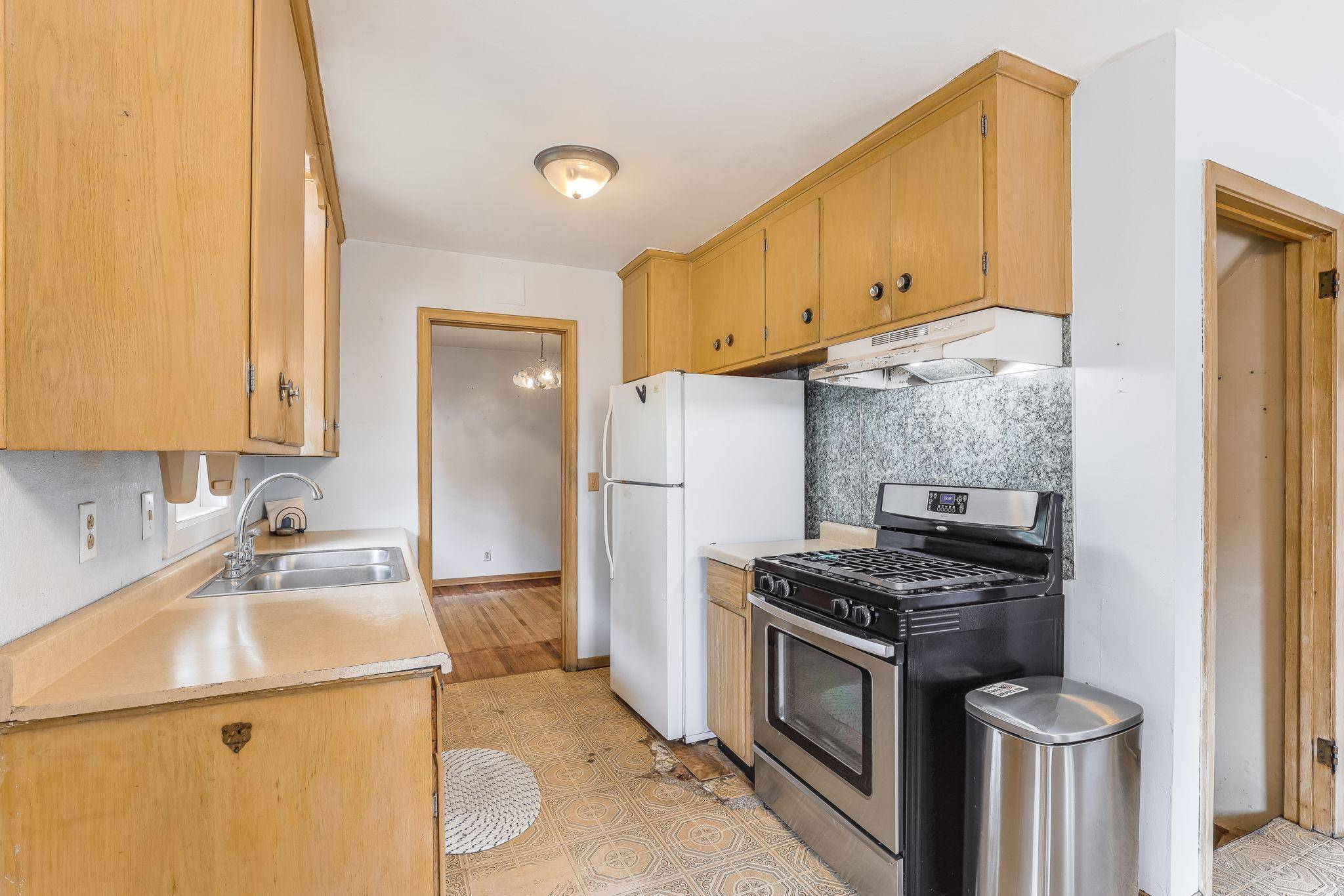 Coon Rapids, MN 55433,11424 Xavis ST NW