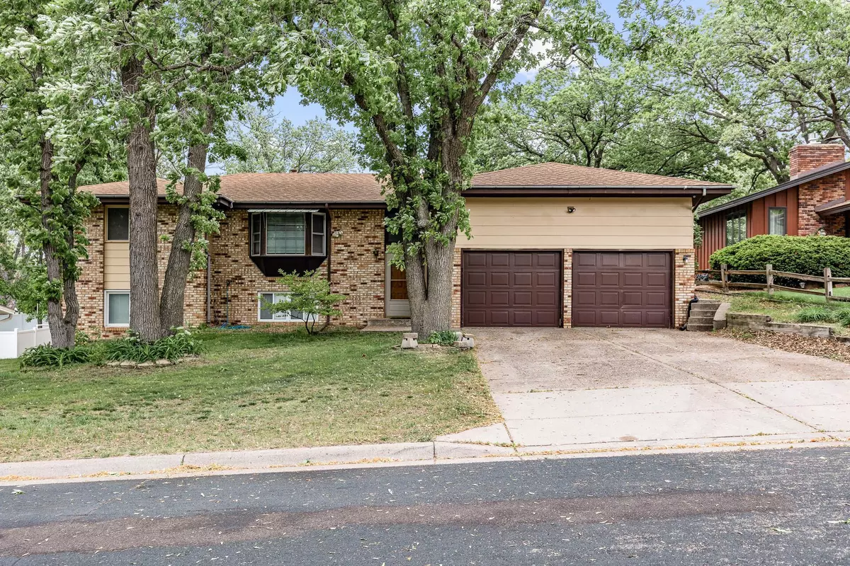 Fridley, MN 55432,25 67th WAY NE