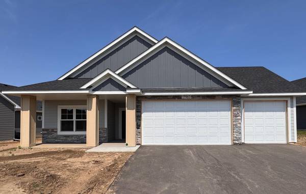 17963 Grantham LN, Lakeville, MN 55044
