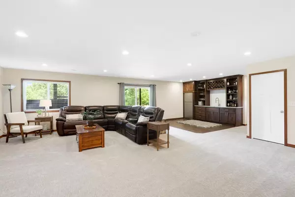 East Bethel, MN 55011,4125 226th LN NE
