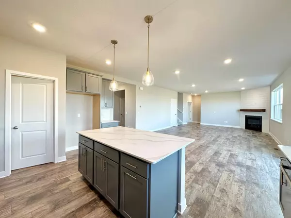 Waconia, MN 55387,726 Winterberry LN