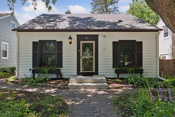 40 Penn AVE S, Minneapolis, MN 55405