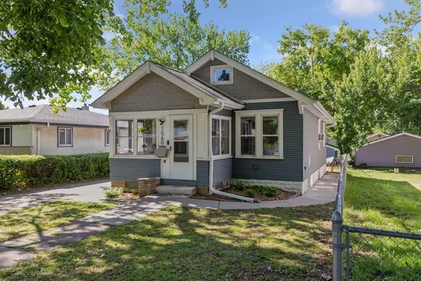 Saint Paul, MN 55106,1560 Reaney AVE