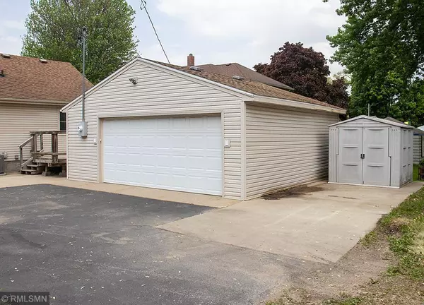 Mankato, MN 56001,911 Sibley ST