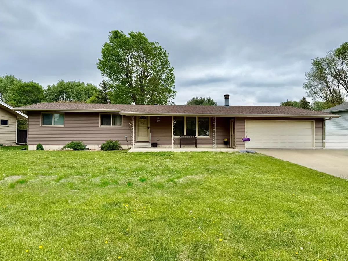 Blooming Prairie, MN 55917,432 3rd ST SW