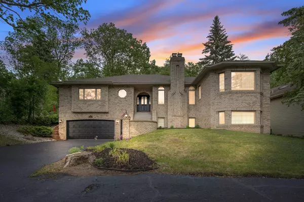 Minnetonka, MN 55391,14510 Minnehaha PL