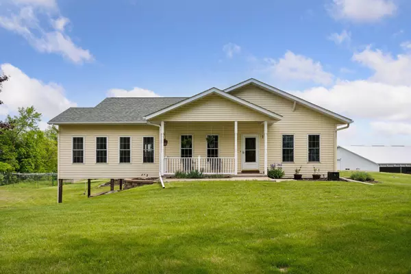 Stanchfield Twp, MN 55080,39937 Buchanan ST NE