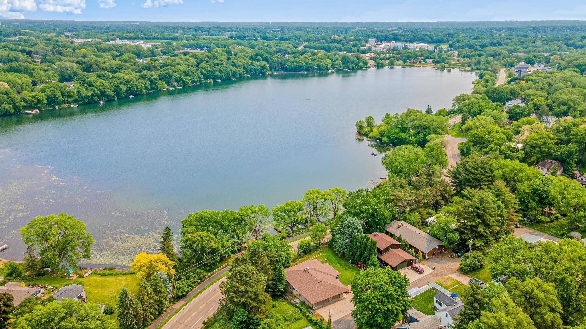 432 Mccarrons BLVD S, Roseville, MN 55113