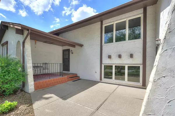 Brooklyn Park, MN 55444,1716 Pearson Pkwy