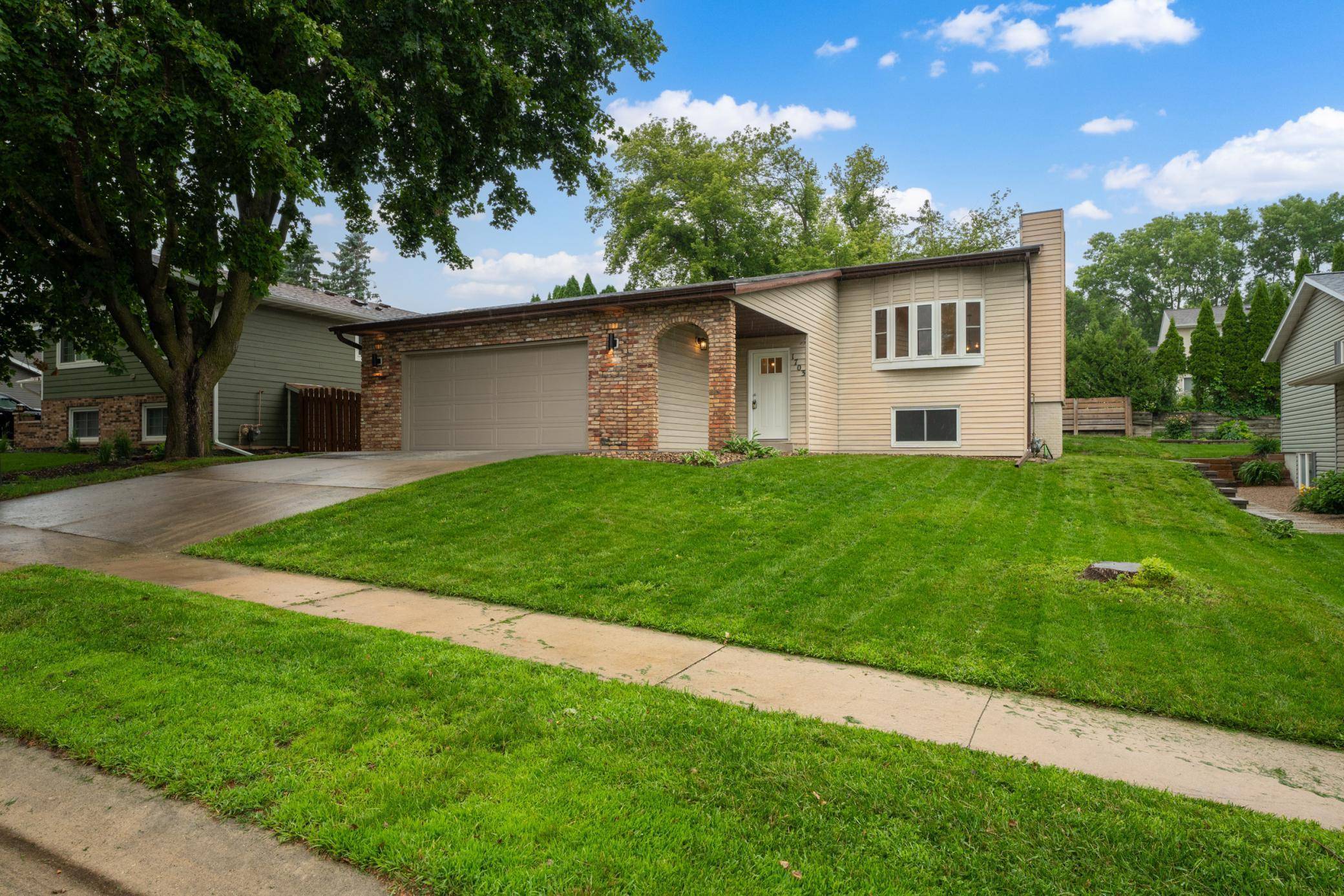 1703 19th ST NE, Rochester, MN 55906