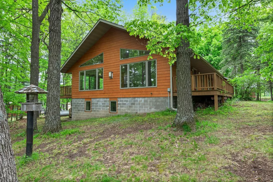 568 26th AVE, Cumberland, WI 54829