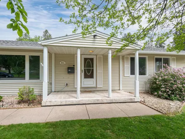 Northfield, MN 55057,511 Woodley ST E
