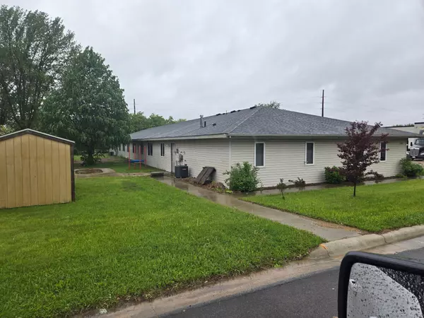 Glencoe, MN 55336,2020 9th ST E