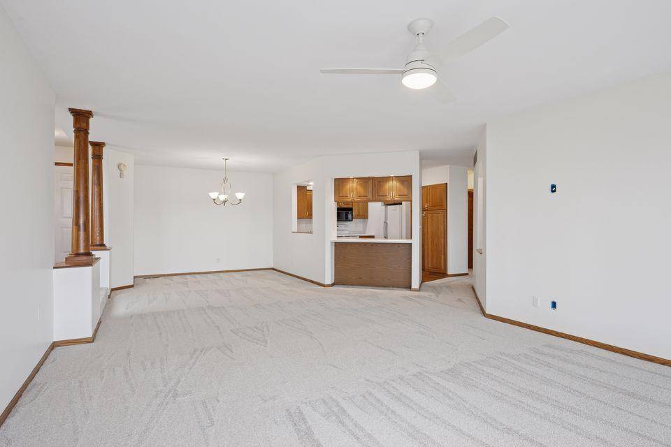 Spicer, MN 56288,219 Lake AVE S #4