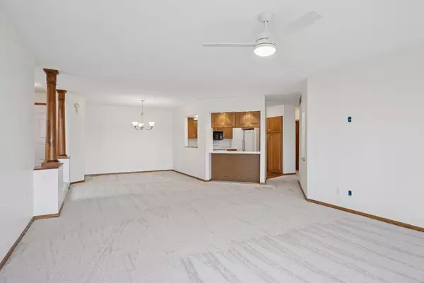 Spicer, MN 56288,219 Lake AVE S #4