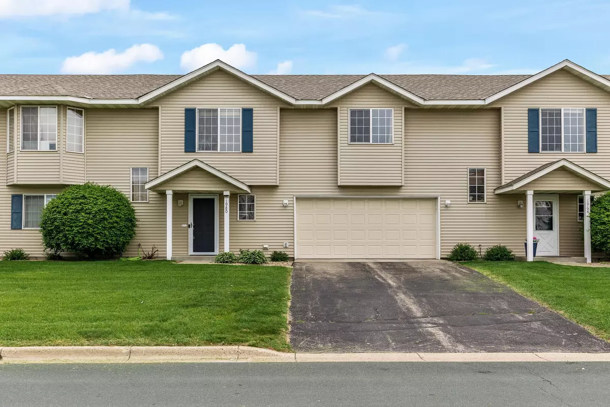 Shakopee, MN 55379,1980 Downing AVE