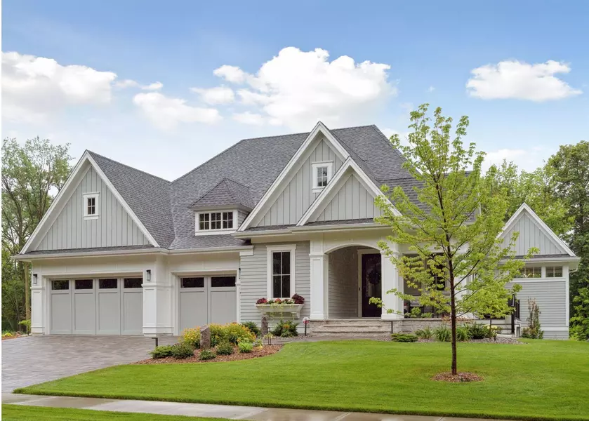 677 Shawnee Woods RD, Medina, MN 55340
