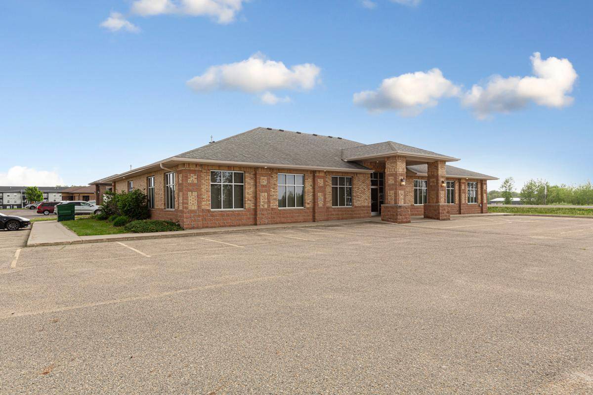 125 28th ST NE #3, Owatonna, MN 55060
