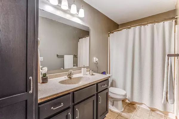 Hastings, MN 55033,681 35th ST W