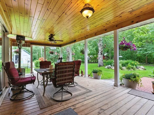 Cushing, MN 56443,32166 Azure RD