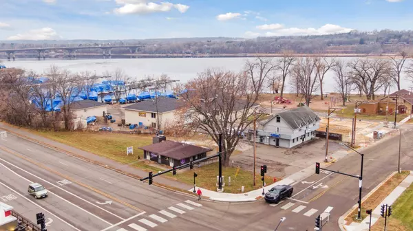 Hudson, WI 54016,114 Buckeye ST