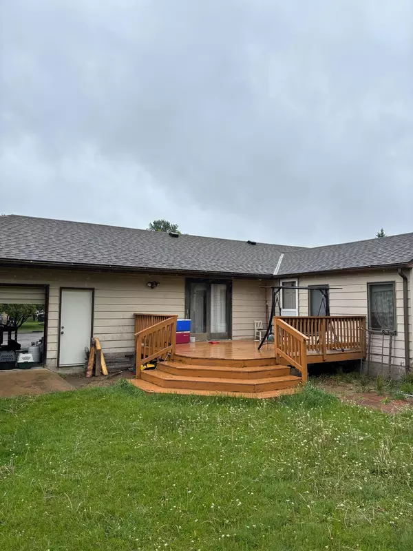 Maplewood, MN 55109,1272 Burke AVE E