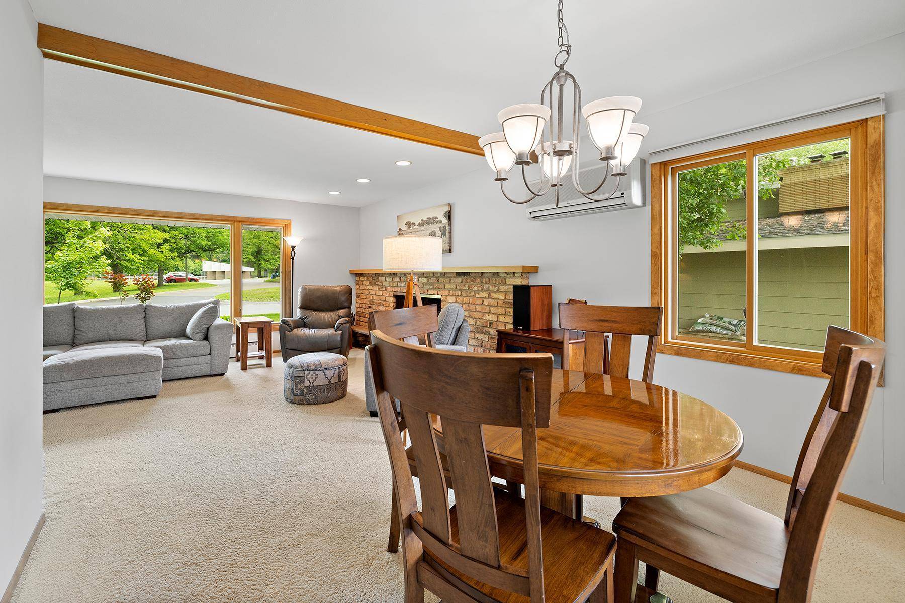 Edina, MN 55439,6504 Warren AVE S