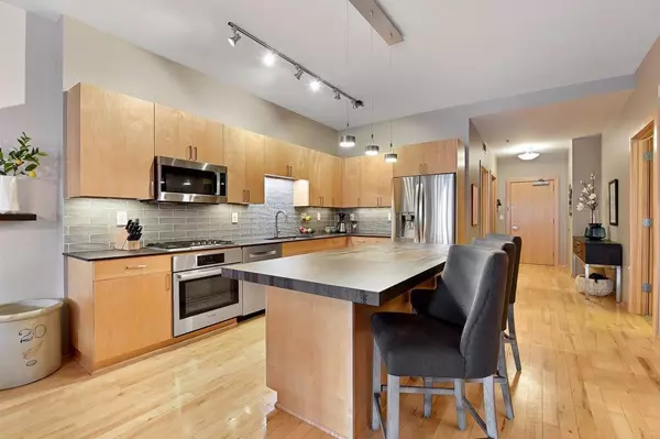 Minneapolis, MN 55401,401 N 2nd ST #314