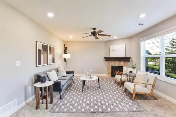 Woodbury, MN 55129,3276 Lakewood TRL