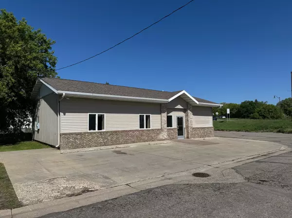 501 Main ST W, Detroit Lakes, MN 56501