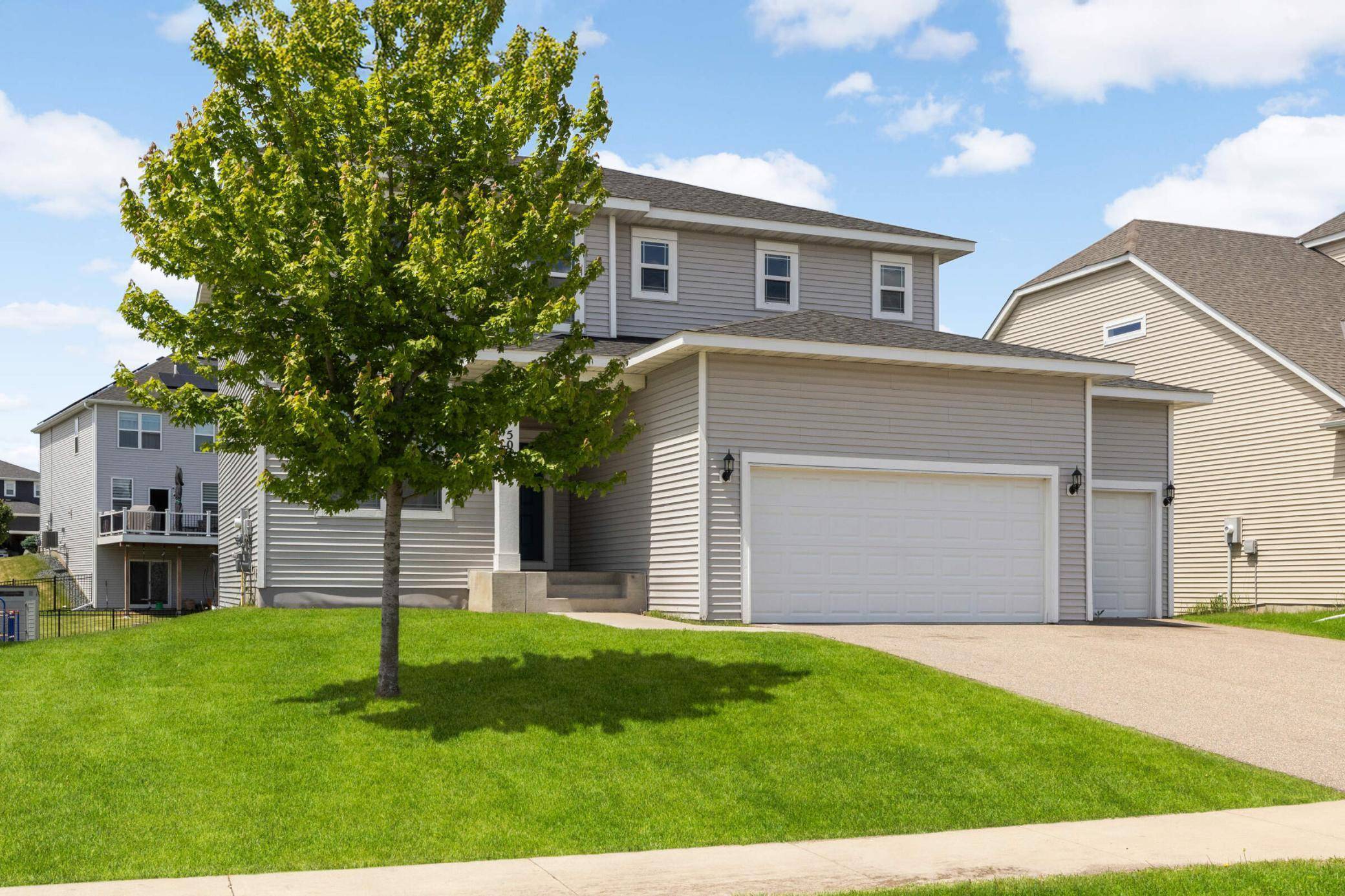 Woodbury, MN 55129,5010 Sandpebble LN