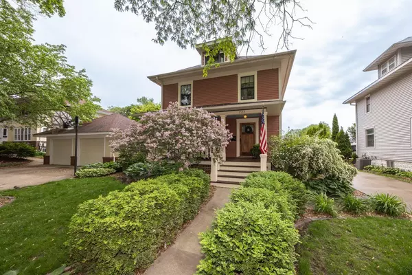 Rochester, MN 55901,727 1st ST NW