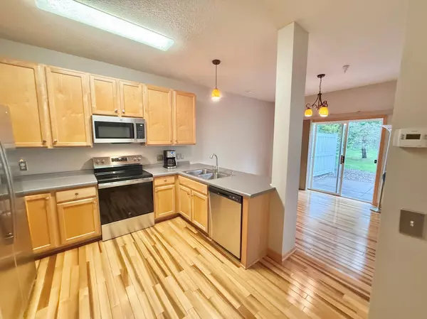 Eden Prairie, MN 55347,9452 Marshall RD