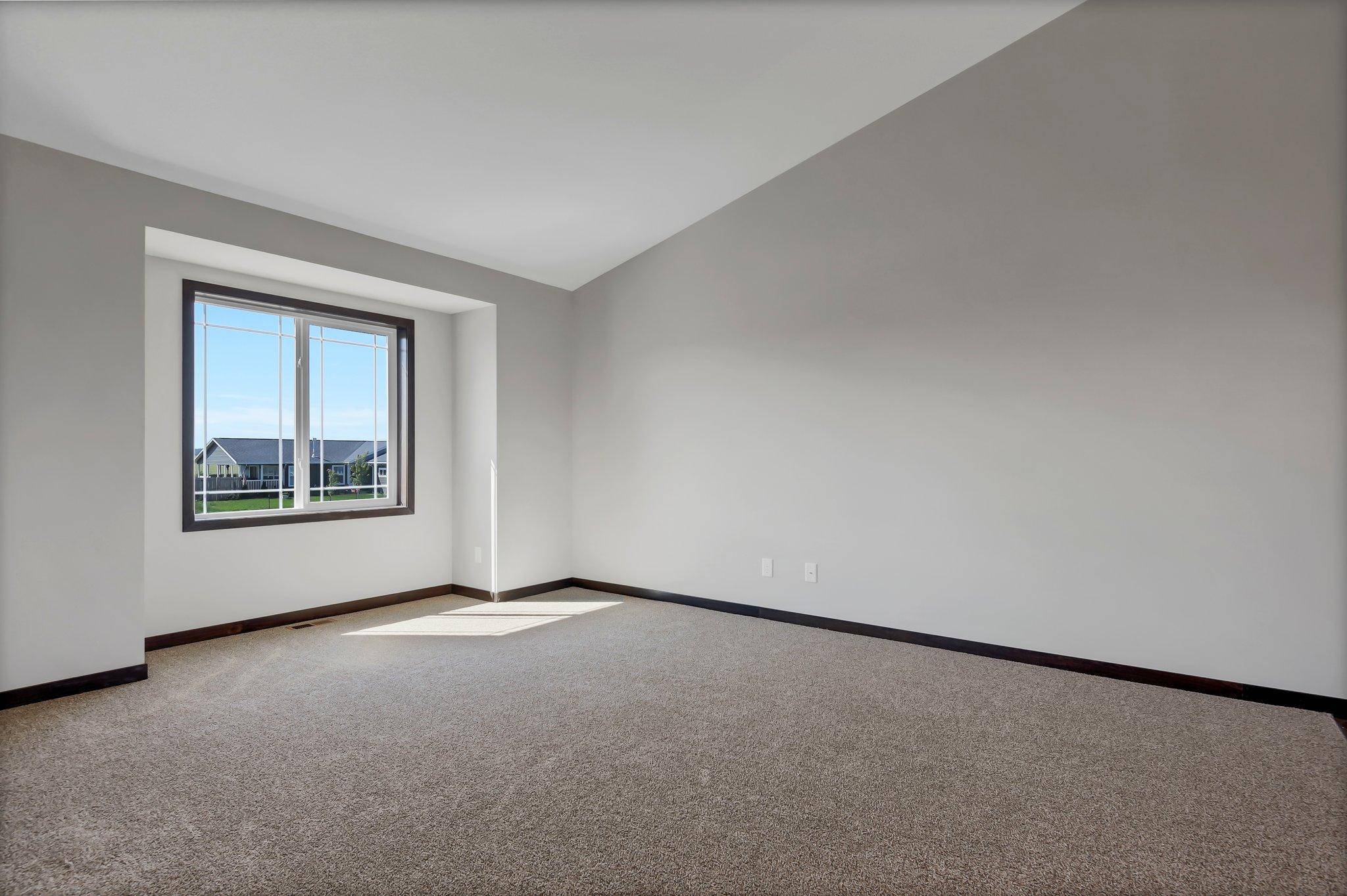 Freeport, MN 56331,1016 3rd AVE SE