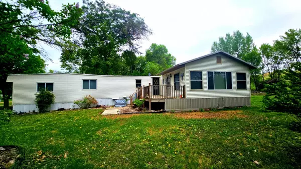 Clinton, MN 56225,33798 Shady Oak DR