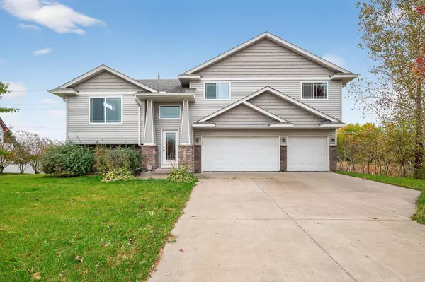 17729 311th CT, Shafer, MN 55074