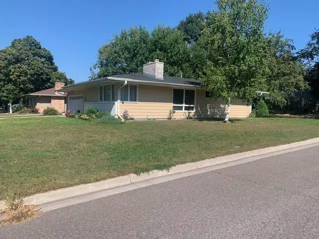 2221 Texas AVE S, Saint Louis Park, MN 55426