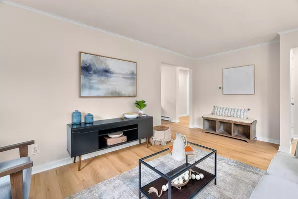 Robbinsdale, MN 55422,4017 Xenia AVE N