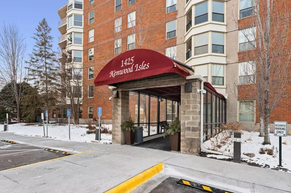 1425 W 28th ST #510, Minneapolis, MN 55408