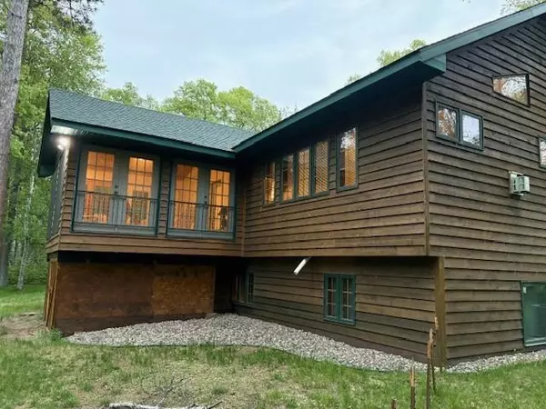 Crosslake, MN 56442,36249 Johnie ST