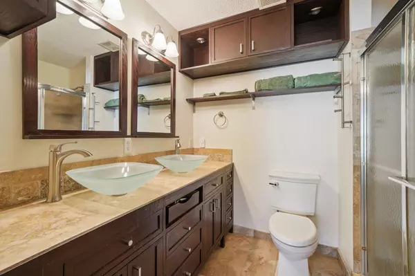 Chanhassen, MN 55317,7657 Century BLVD
