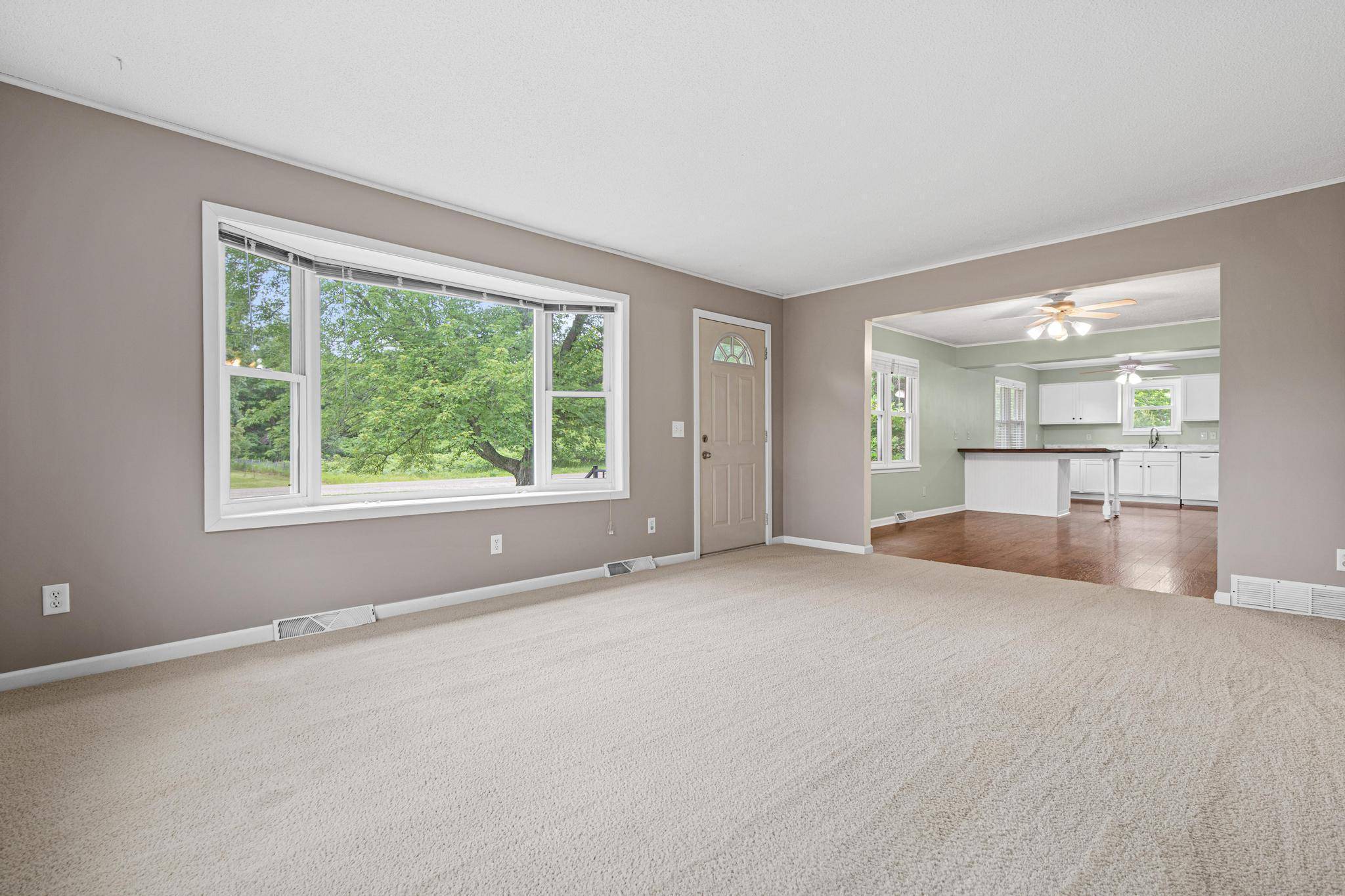 Saint Francis, MN 55070,4539 241st AVE NW