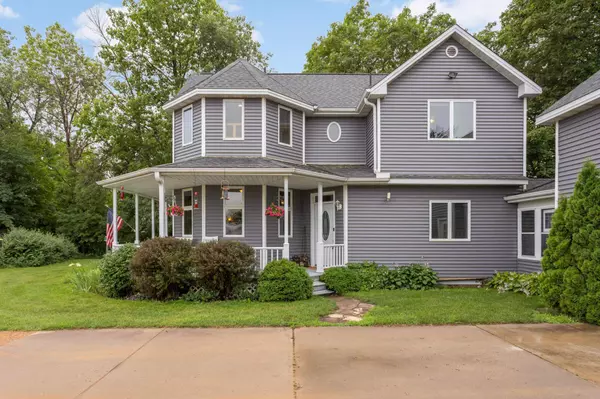 Dahlgren Twp, MN 55322,7250 Maplewood RD