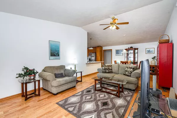 New Prague, MN 56071,324 7th ST NE
