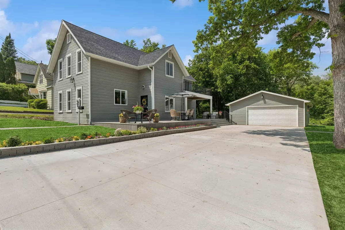 Stillwater, MN 55082,406 Mulberry ST W