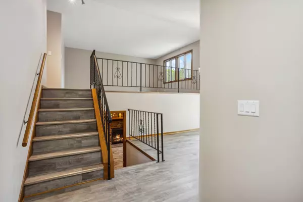 Roseville, MN 55113,371 Millwood ST